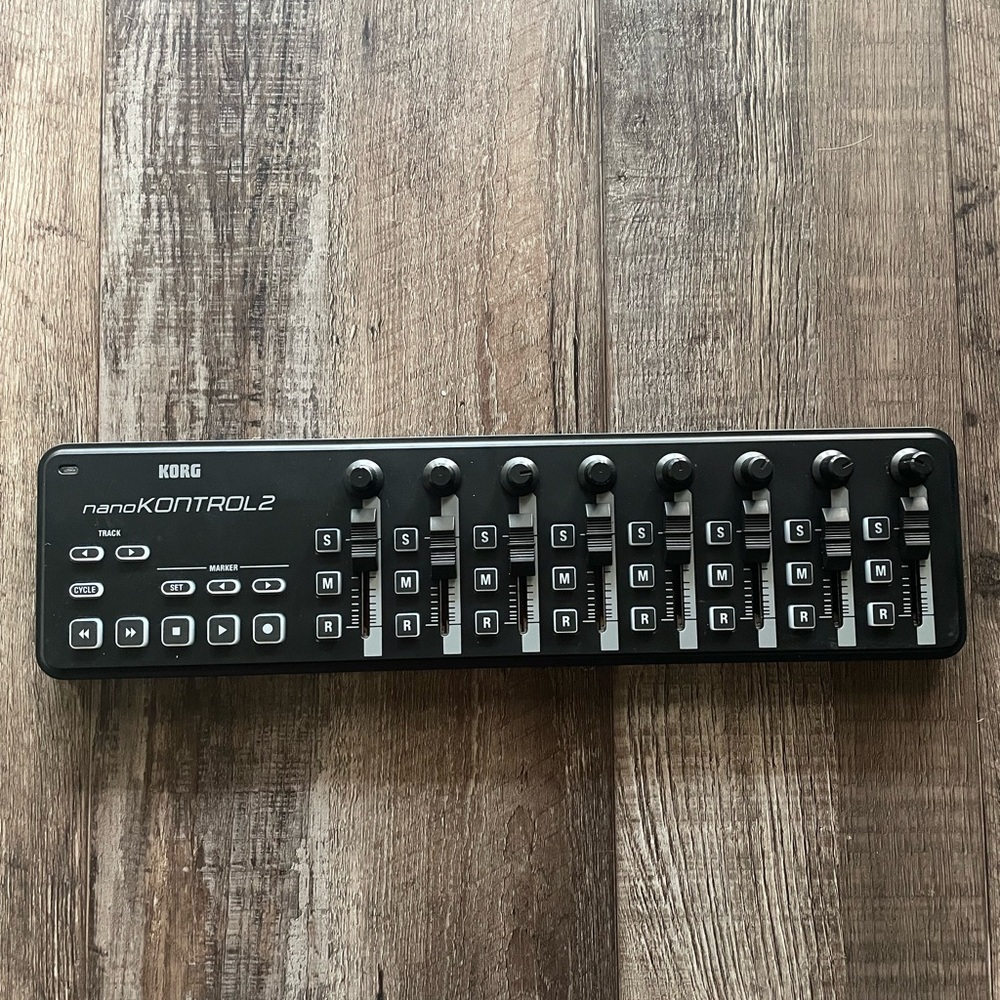 Korg NanoKontrol2